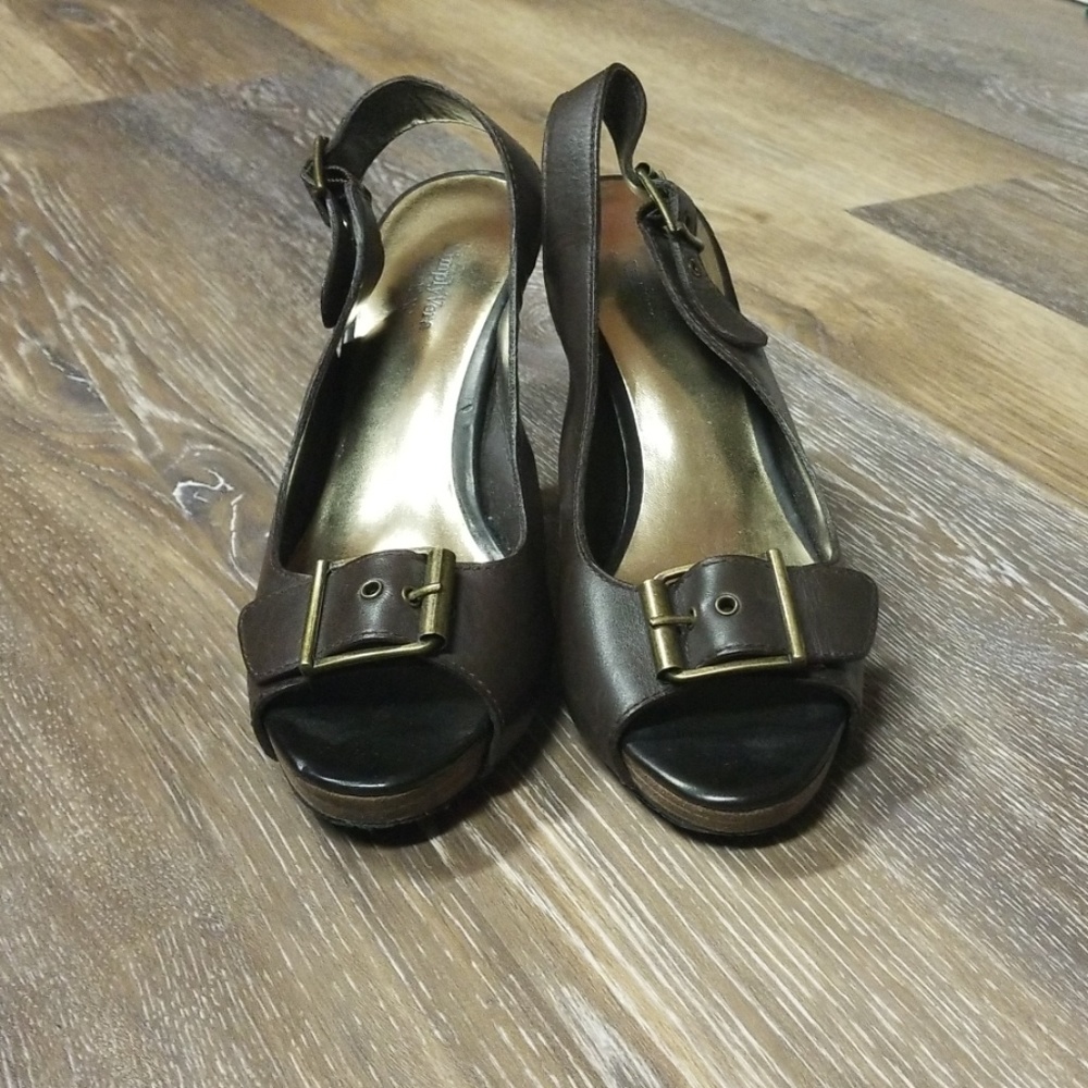 Vera Wang Heels